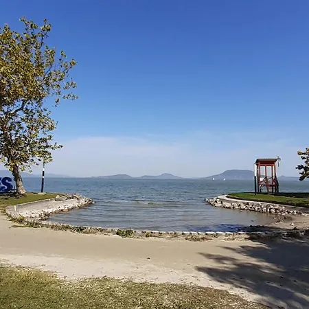 Gabi Nyaralo Holiday home Balatonfenyves